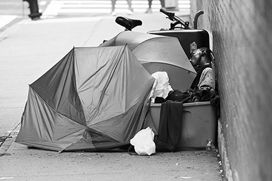 Homeless : Street Life : New York : Personal Photo Projects : Photos : Richard Moore : Photographer
